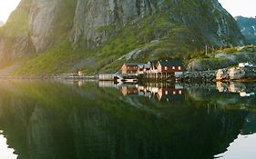 Reinefjorden Sjohus Apartment Exterior photo