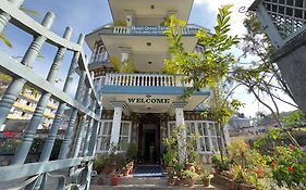 Green Tara Hotel Pokhara Exterior photo