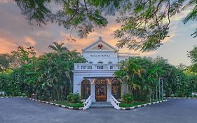 Royal Orchid Metropole Mysore Hotel Exterior photo