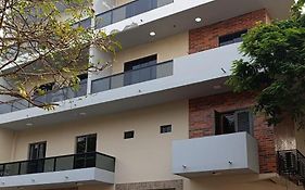 Apart Super Comodo, A Pasos Del Viaducto Del Km 4 -23 Apartment Ciudad del Este Exterior photo