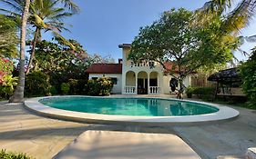 Banana House Villas Watamu Exterior photo