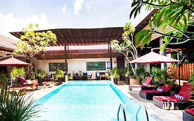 Telaga Terrace Boutique Resort Pantai Cenang  Exterior photo