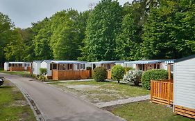 Knaus Campingpark Nuernberg Hotel Exterior photo