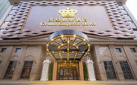 Grand Emperor Hotel Macau Exterior photo