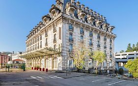 Mercure Lyon Centre Chateau Perrache Hotel Exterior photo