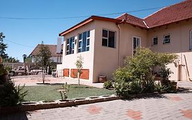 Emerald Bed&Breakfast Bed & Breakfast Windhoek Exterior photo