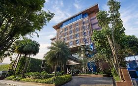 The Royal Surakarta Heritage - Handwritten Collection Hotel Exterior photo