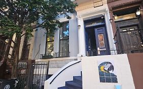 Macaw Guest House New York Exterior photo