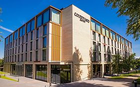 Courtyard By Marriott Edinburgh West Hotel Exterior photo