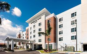 Towneplace Suites By Marriott Miami Homestead Exterior photo