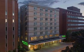 Wyndham Garden Buffalo Downtown Hotel Exterior photo