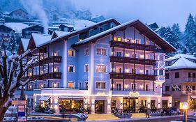 Hotel Genziana Ortisei Exterior photo