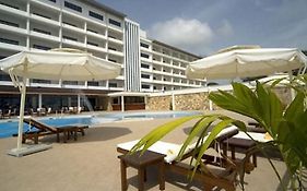 Golden Tulip Kumasi City Hotel Exterior photo