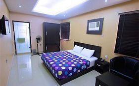 Number 95 Suites Lagos Exterior photo