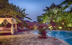 Le Flamboyant Resort Kep Exterior photo