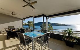 Edge Apartments Hamilton Island Room photo