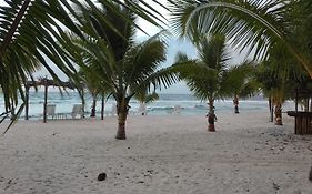 White Sands Beach Resort Kanokupolu Exterior photo