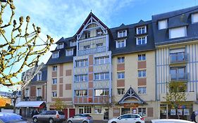 Almoria Hotel & Spa Deauville Exterior photo