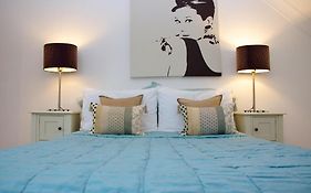 Onefifty Bed & Breakfast Cowes  Room photo