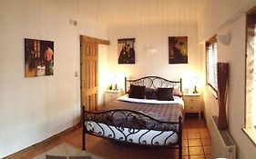 Tanglewood Gatwick Bed & Breakfast Bed & Breakfast Crawley  Room photo