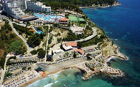 Sealight Resort Hotel Kusadasi Exterior photo