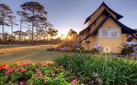 Binh An Village Resort Da Lat Exterior photo