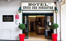 Hotel Croix Des Nordistes Lourdes Exterior photo