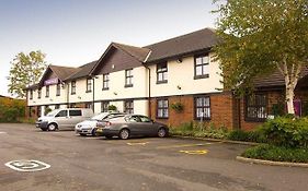 Premier Inn Oldham - Broadway Exterior photo