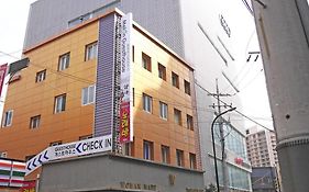 Melon Guesthouse Busan Exterior photo