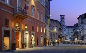 Locanda Della Posta Boutique Hotel Perugia Exterior photo