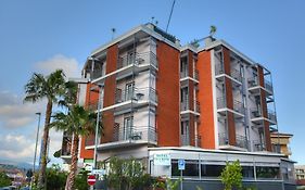 Hotel Olympic Diano Marina Exterior photo