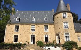 Chateau De Vaux Yvre-l'Eveque Exterior photo