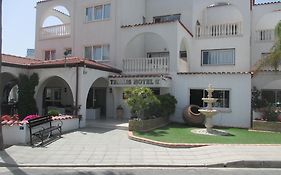 Tsialis Hotel Apartments Larnaca Exterior photo