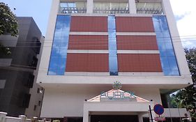 Aurick Hotel Bangalore Exterior photo