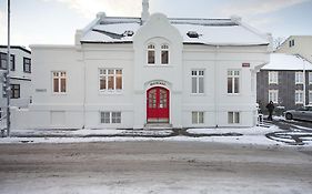 Skolabru Guesthouse Reykjavik Exterior photo