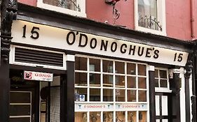 O'Donoghue'S Hotel Dublin Exterior photo