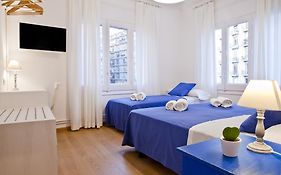 Blue Barcelona Bed & Breakfast Room photo