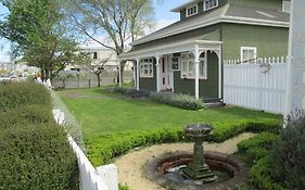 Designer Cottage Christchurch Exterior photo