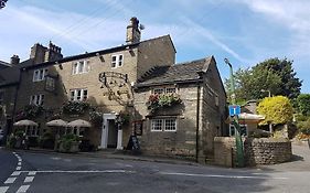 The Bulls Head Hotel Glossop Exterior photo