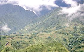 Mountain Clouds Sapa Hotel Exterior photo