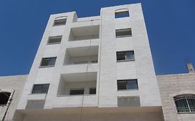 Z Apartment Az Zarqa Exterior photo