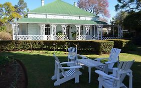 Adley House Bed & Breakfast Oudtshoorn Exterior photo