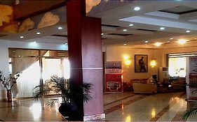 Newton Park Hotels & Resort Abuja Exterior photo