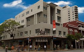 Selina Brisbane Hotel Exterior photo