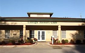 Lehigh Resort Club, A Vri Resort Lehigh Acres Exterior photo