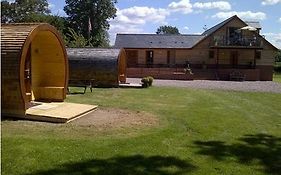 Big Bear Lodge Melverley Exterior photo
