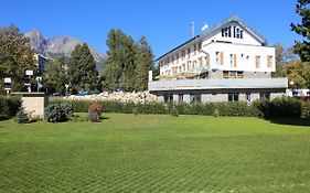 Aparthotel Belveder Tatranska Lomnica Exterior photo