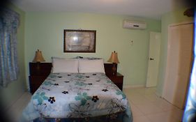 Mystic Ridge Studio Apartment Ocho Rios Exterior photo