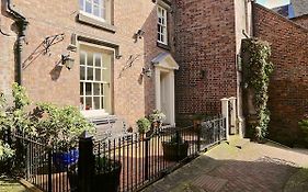 The Library House B&B Ironbridge Exterior photo