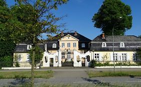 Luebecker Kroenchen Hotel Exterior photo